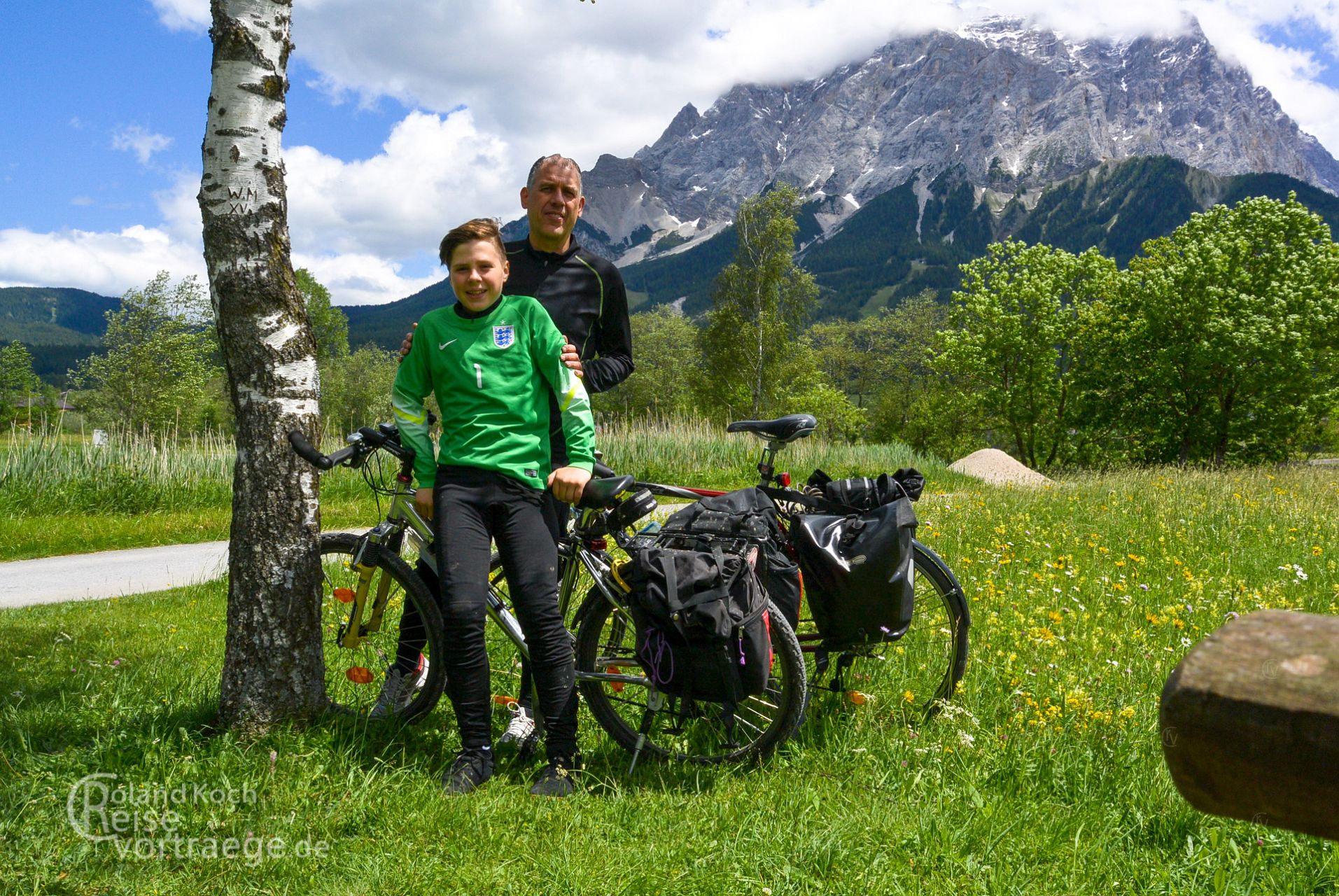 mit Kindern per Rad über die Alpen, Via Claudia Augusta, Ehrwald mit Blick auf die Zugspitze